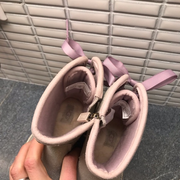 UGG Corene Metallic Leather Boot - Picture 7 of 8